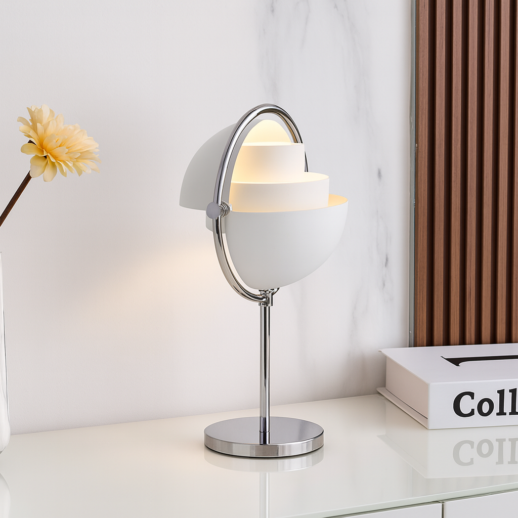 Lampe de Table Moderne Gubi Dorée Sans Fil