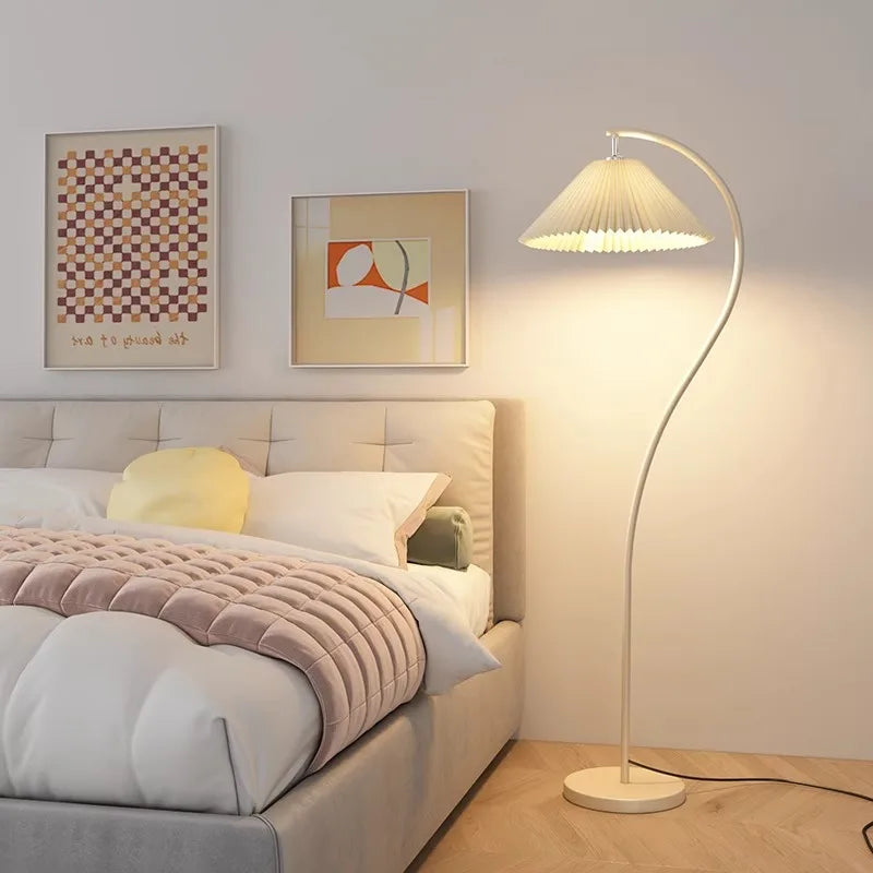 Lampadaire minimaliste moderne